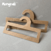Cardboard hooks are made of FSC kraft paperboard, which can be used for scarf hooks, tablecloth hangers, silk scarf hooks, and clothing hangers. The high-hardness paper material is environmentally friendly, biodegradable and recyclable.