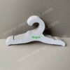 Mengcaii children's paper hangers are high-quality, sustainable, environmentally friendly, fully recyclable and biodegradable fashion hangers made of high-pressure composite fiber paperboard.