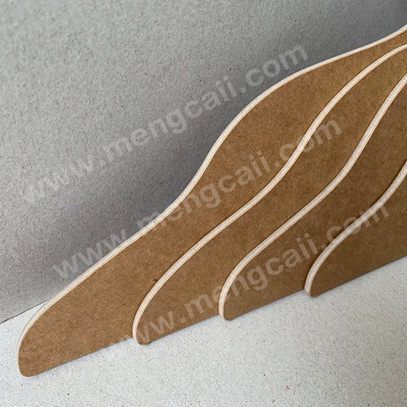 Pet paper hangers made of eco-friendly and renewable kraft cardboard are recyclable and completely degradable. They come in 4 styles and are suitable for hanging display of pet clothes, back cards and pet supplies.