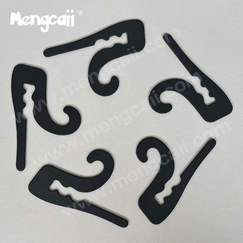 Sock cardboard hooks made of cute materials are all composited with renewable high-hardness black cardboard, which is elegant and luxurious. The colors are black, white, and cowhide.