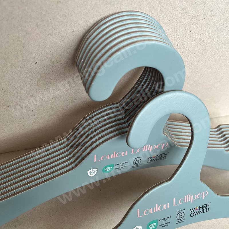 Manufacturers customize Eco-friendly paper hangers for children's clothing, made of renewable cardboard, suitable for displaying clothing in supermarkets, the material is biodegradable, recyclable and eco-friendly，Load 3KG